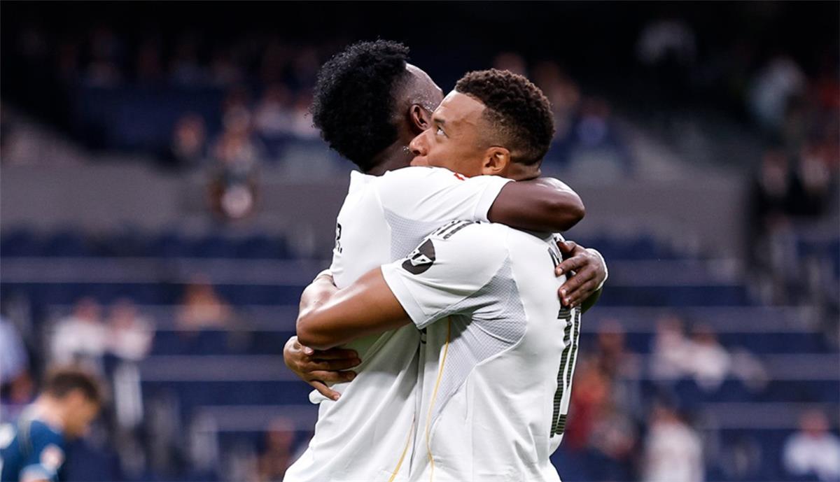 ترتيب الدوري الإسباني بعد فوز ريال مدريد وبرشلونة