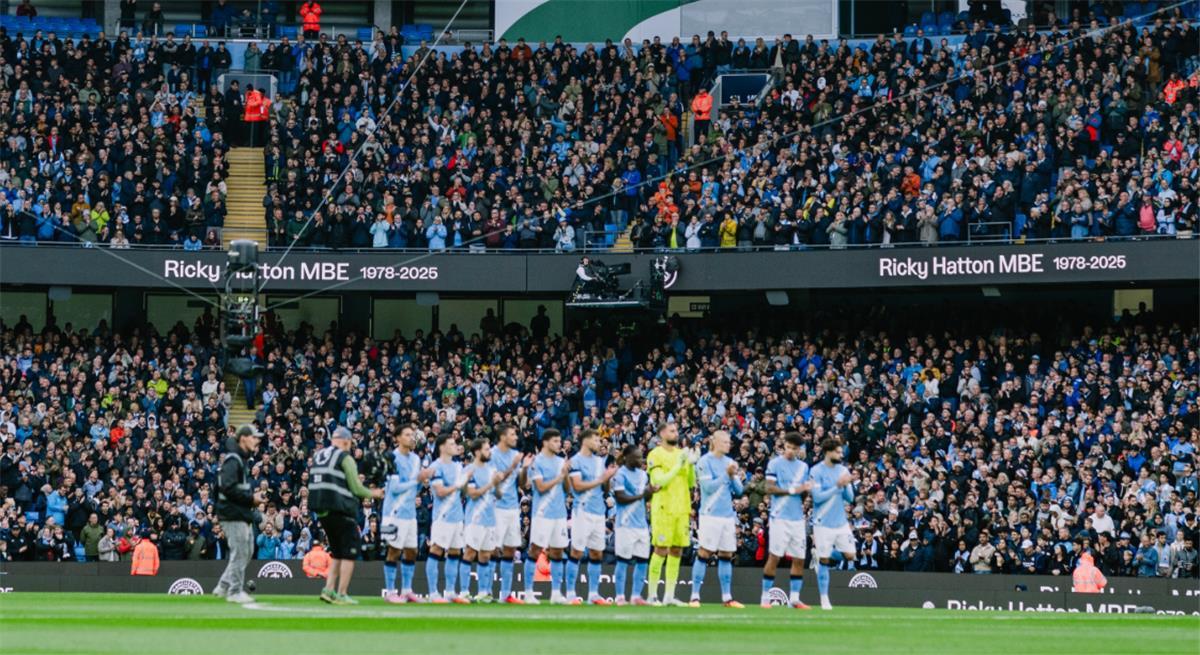 مواعيد مباريات اليوم الأحد 2192025 والقنوات الناقلة.. آرسنال ضد مانشستر سيتي وبرشلونة يواجه خيتافي