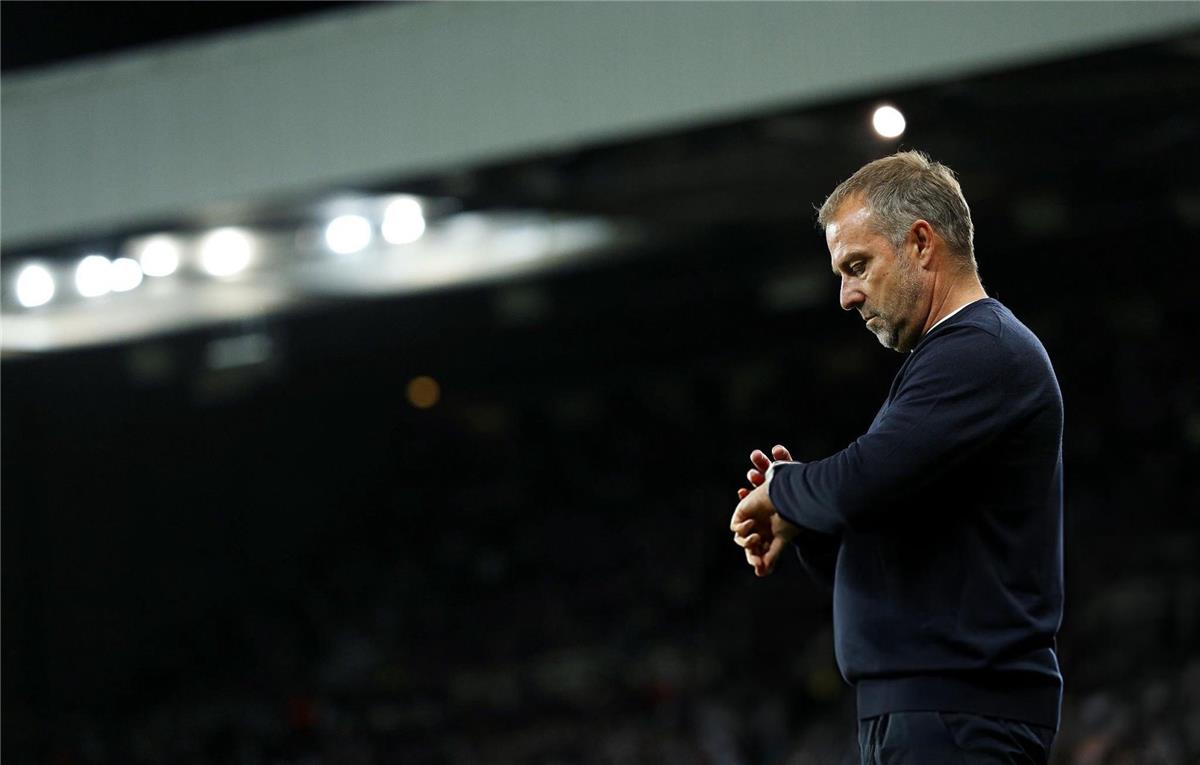 ديكو: هانز فليك يشبه برشلونة.. وتعرضنا للظلم في دوري أبطال أوروبا