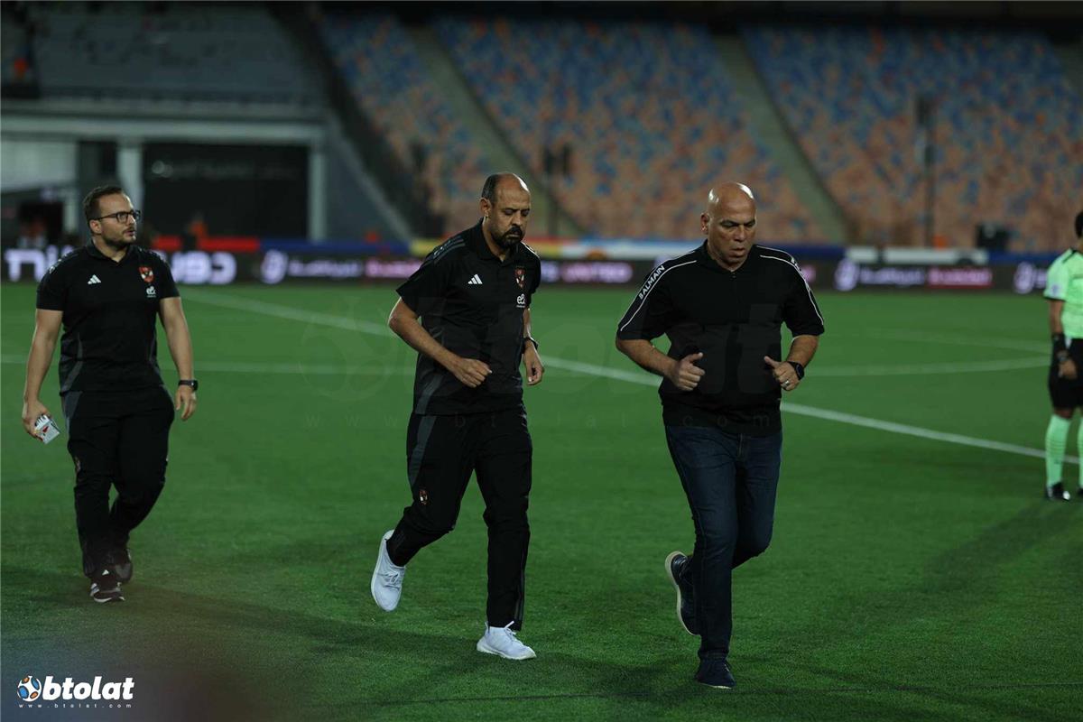 محمد يوسف يكشف من سيقود الأهلي أمام الزمالك.. ورسالة قوية لـ إمام عاشور