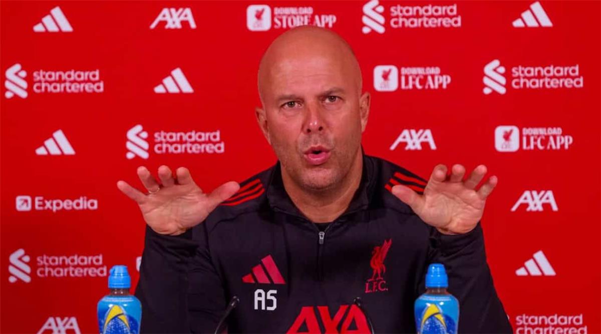 سبب غياب سلوت عن المؤتمر الصحفي لمباراة ليفربول وساوثهامبتون