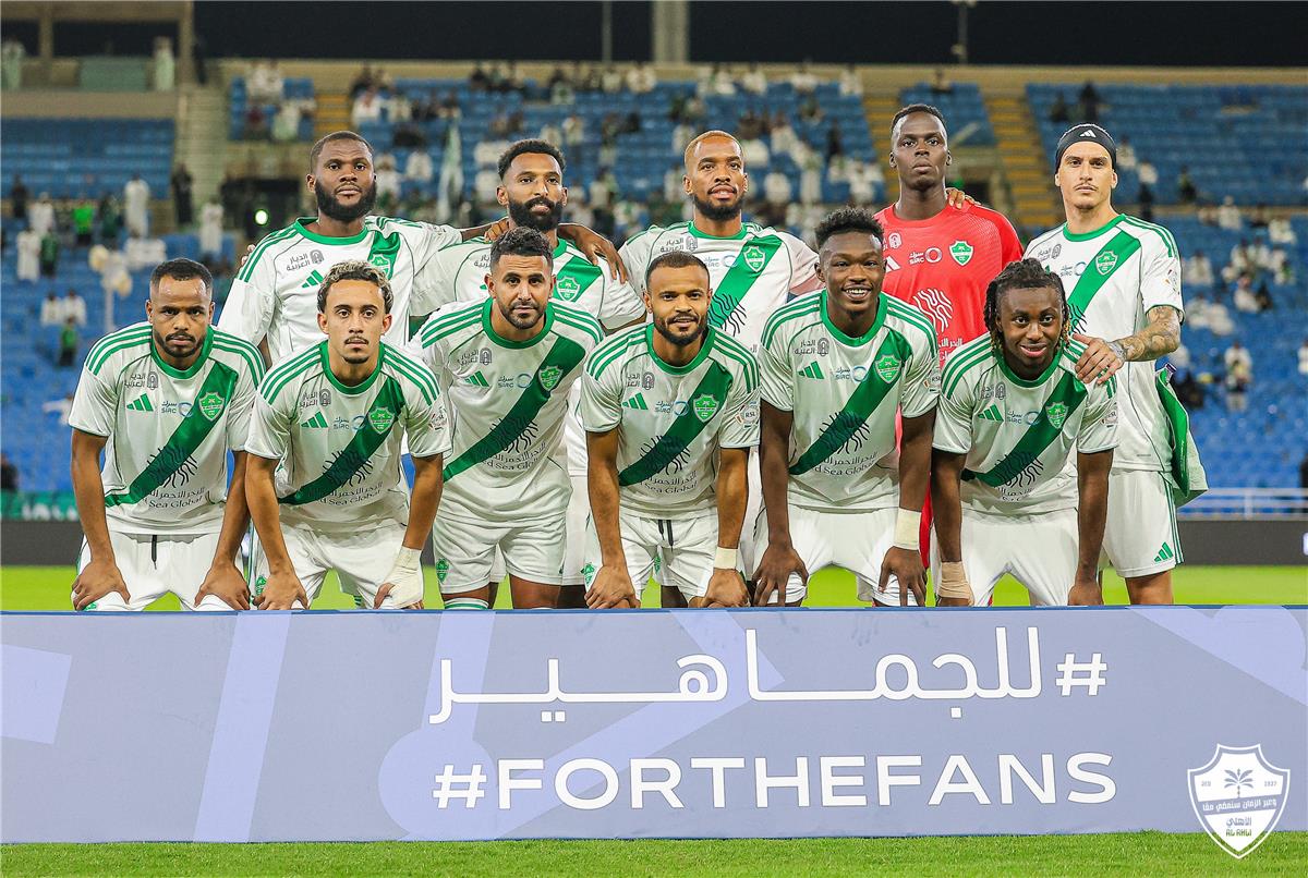 الأهلي يستعيد توازنه بفوز ثمين على الحزم في الدوري السعودي