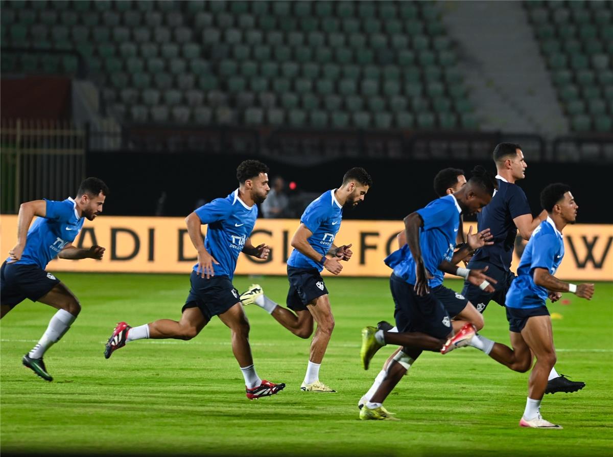 مران الزمالك | فيريرا يوجه رسالة للاعبين قبل مباراة الأهلي.. وتدريبات بدنية متنوعة