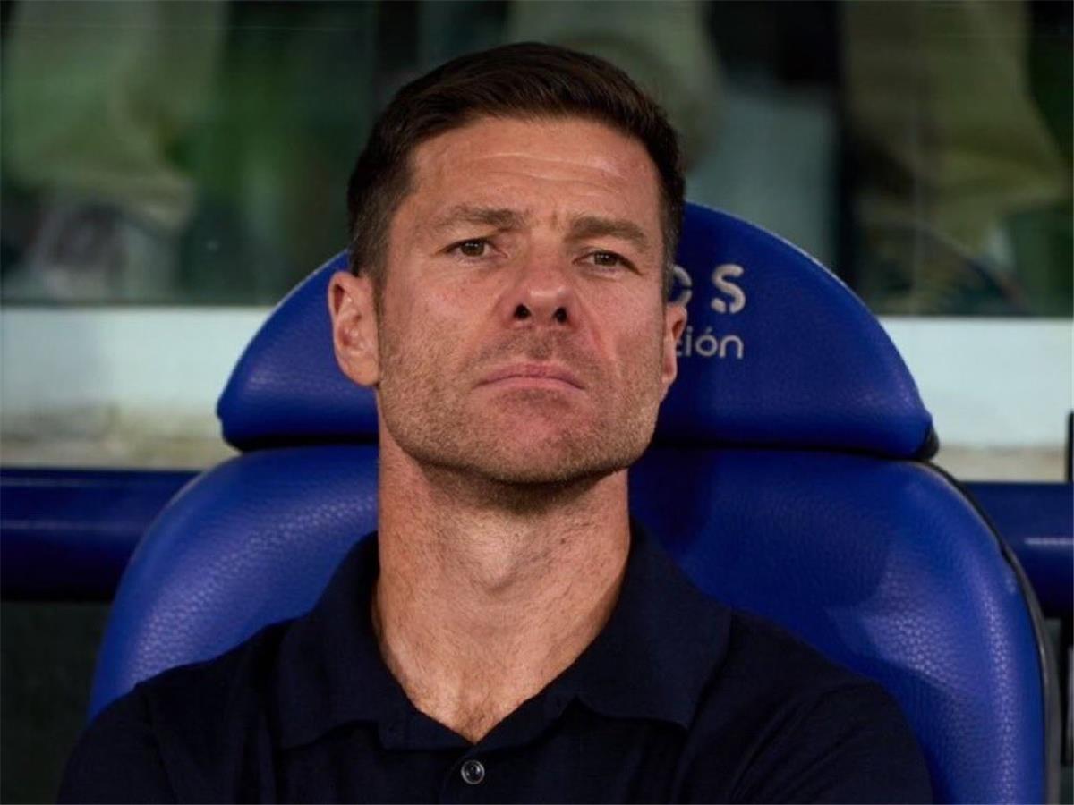 لاعب ريال مدريد السابق: ألونسو قادر على هزيمة فليك.. ووالد لامين يامال محق