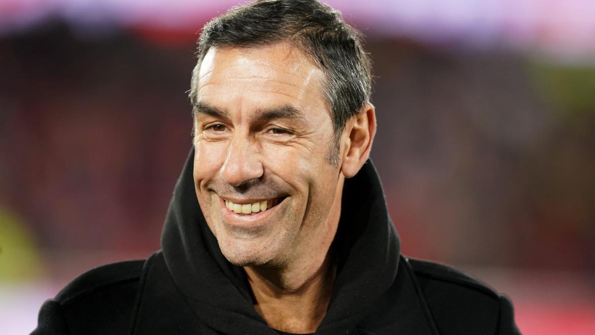 بيريس مشيدًا بلاعب مانشستر سيتي: فاجأني سعر الصفقة وسيتأقلم مع الدوري الإنجليزي