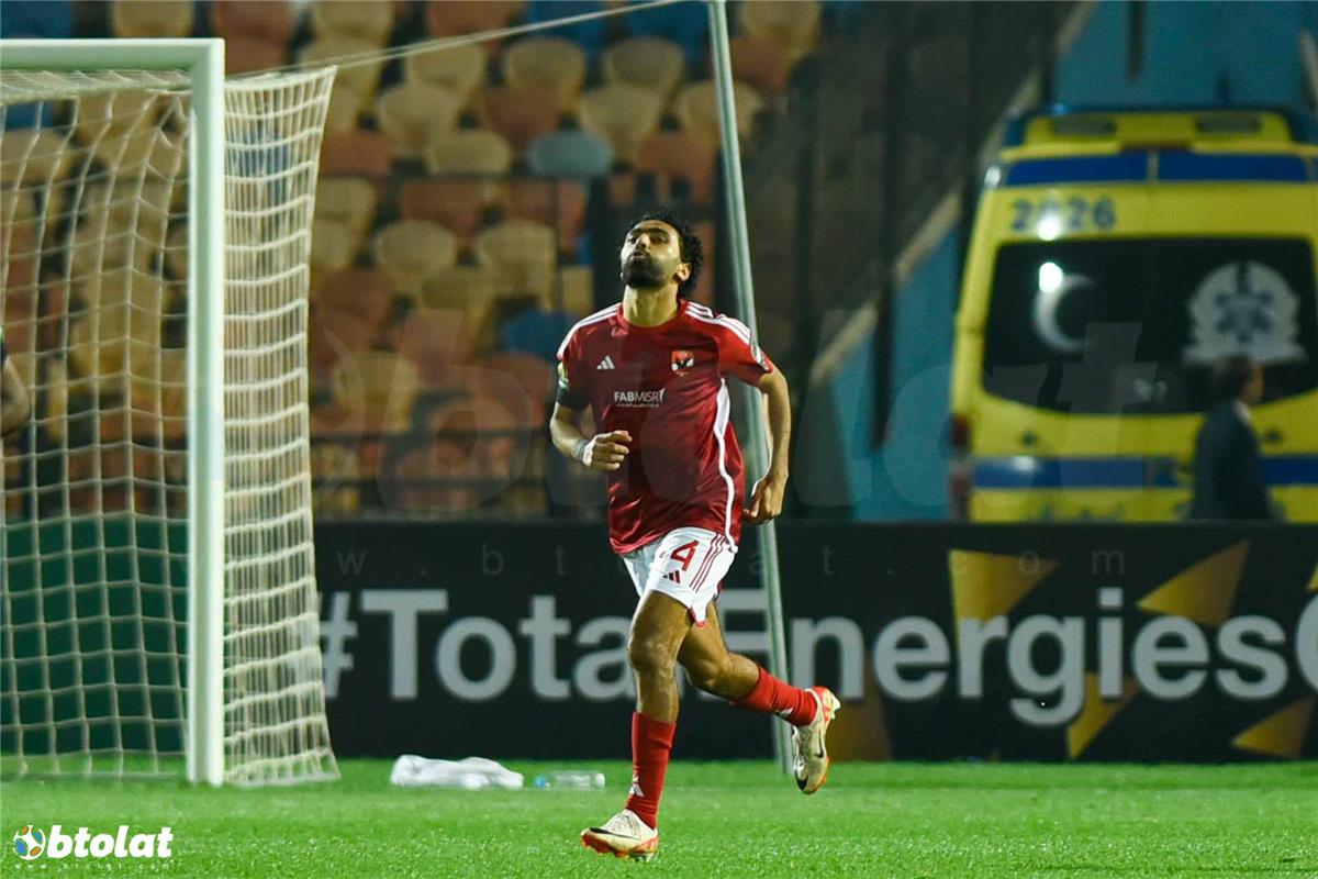 فيديو | حسين الشحات يسجل هدف الأهلي الأول أمام الزمالك 