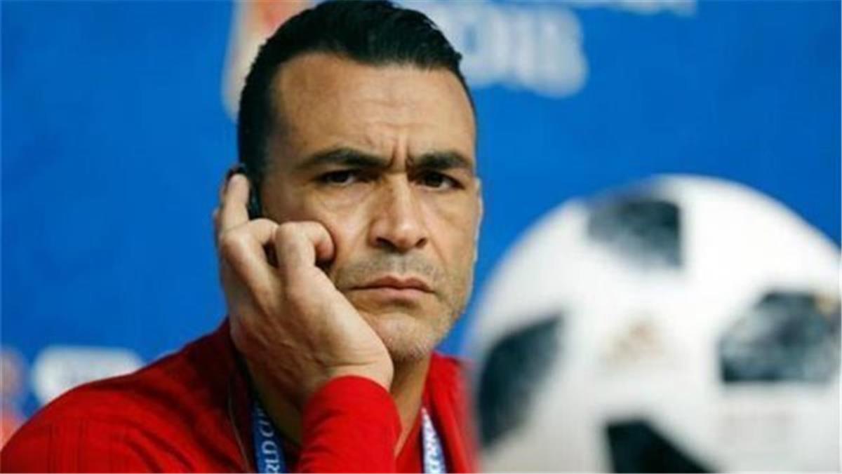 عصام الحضري: لاعبان وراء فوز الأهلي على الزمالك في القمة 131