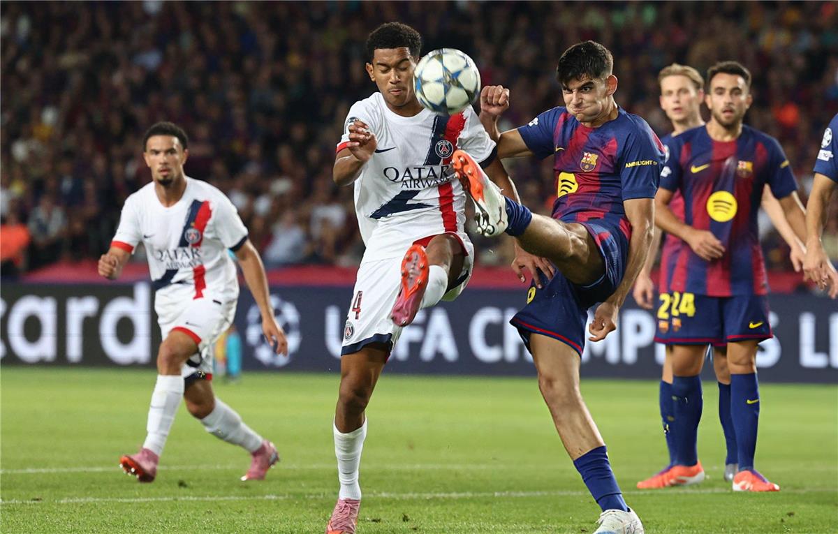 لاعب برشلونة: هناك شيء إيجابي في الخسارة أمام باريس سان جيرمان