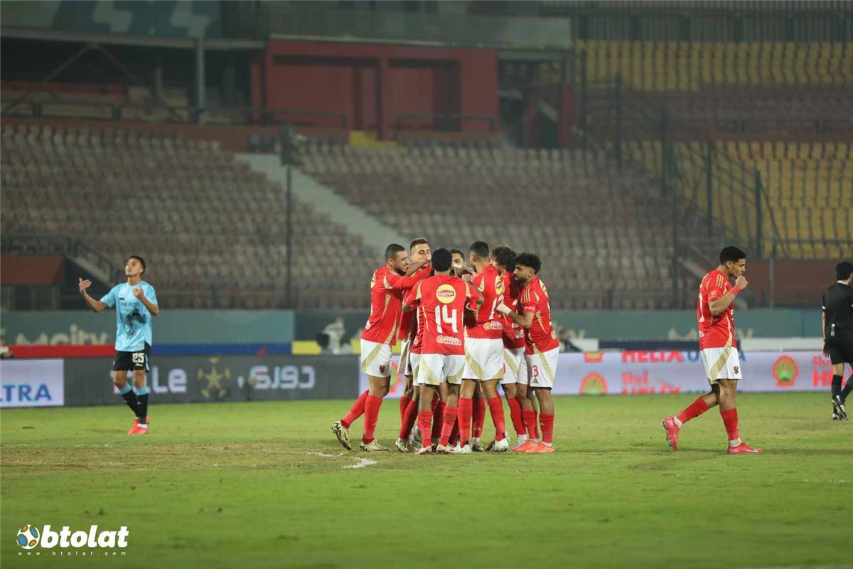 لاعب الأهلي يتوج بجائزة أفضل هدف في الجولة التاسعة من الدوري