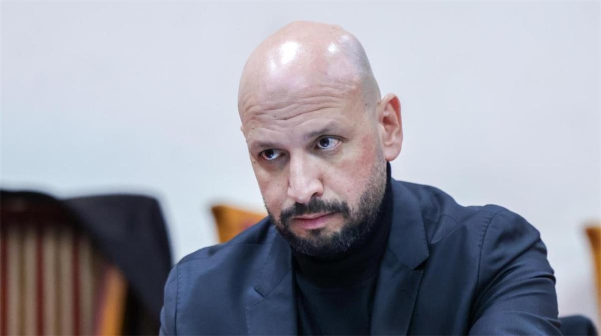 حازم هلال يوضح كواليس الاتفاق على بناء استاد الأهلي الجديد