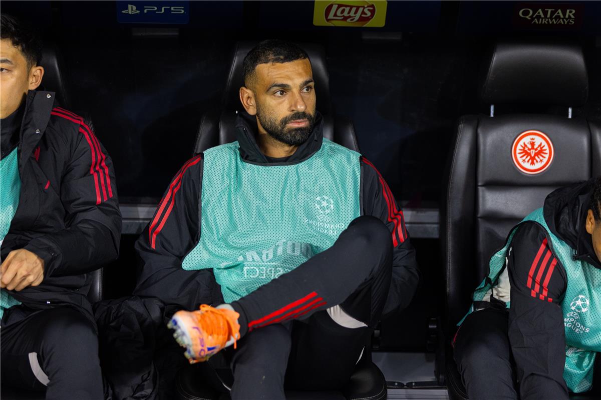 بي بي سي: سلوت اتخذ قرارًا شجاعًا بشأن محمد صلاح.. ولاعب ليفربول قد ينقذه