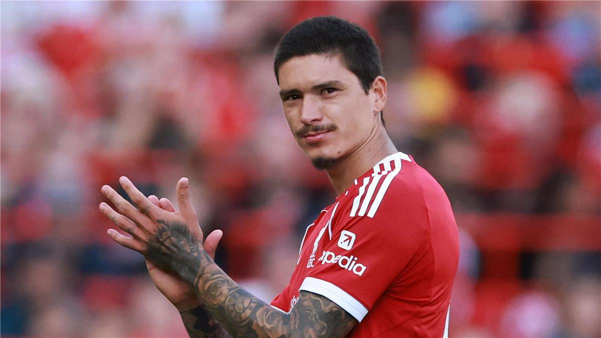 زميل نونيز السابق: ليس ذنبه ما دفعه ليفربول لبنفيكا.. ولم أفهم الانتقادات ضده