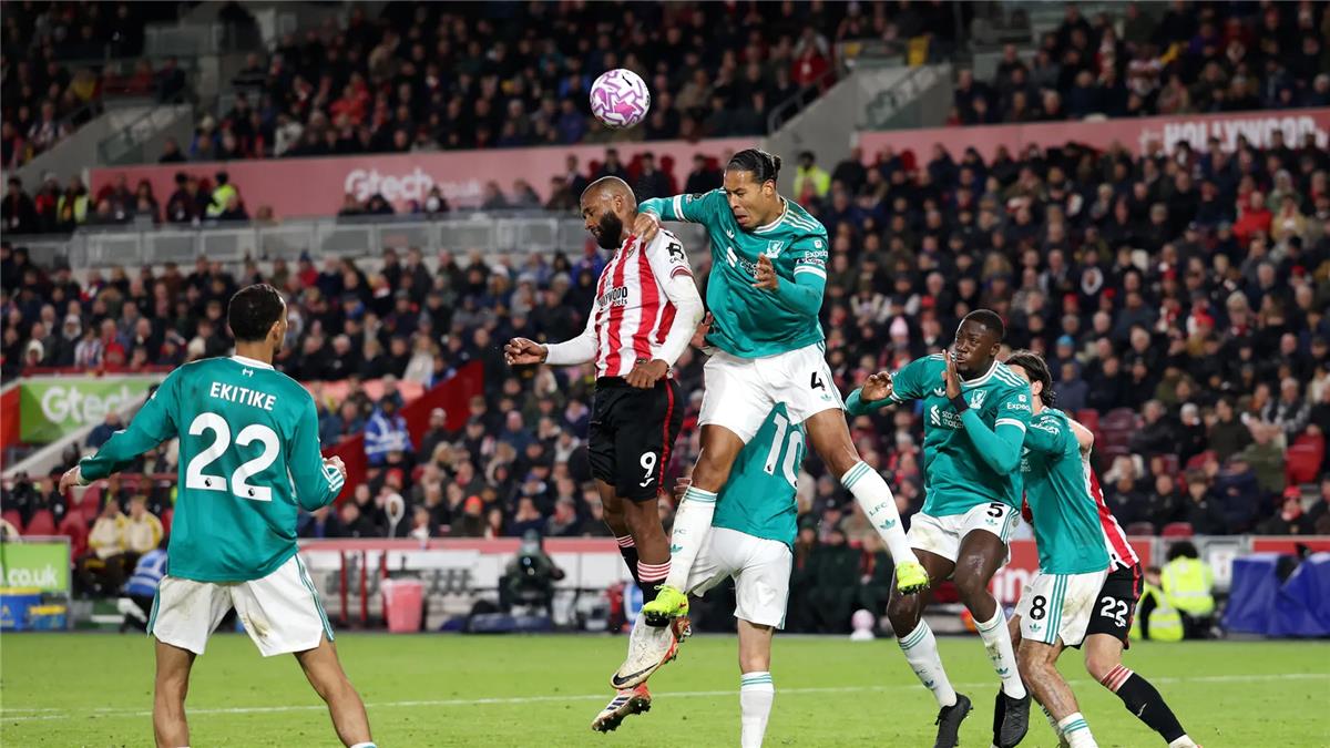 فيديو | هدف محمد صلاح لا يكفي.. ليفربول يسقط للمرة الرابعة تواليًا في الدوري الإنجليزي بثلاثية مثيرة أمام برينتفورد