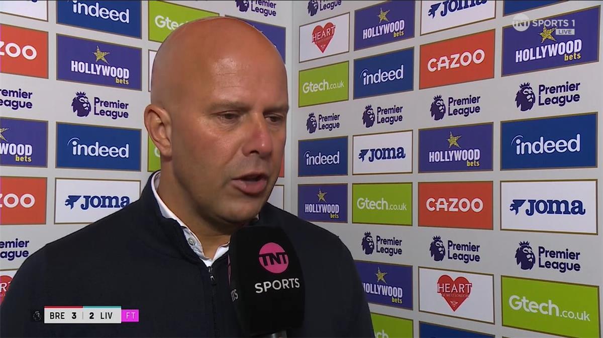 سلوت يُعنف لاعبي ليفربول بعد الخسارة الرابعة: ما حدث أمام برينتفورد هو الأسوأ