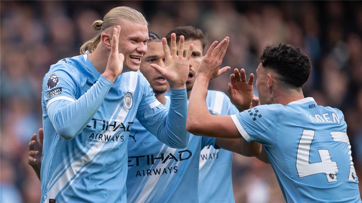 تشكيل مانشستر سيتي المتوقع أمام أستون فيلا اليوم في الدوري الإنجليزي