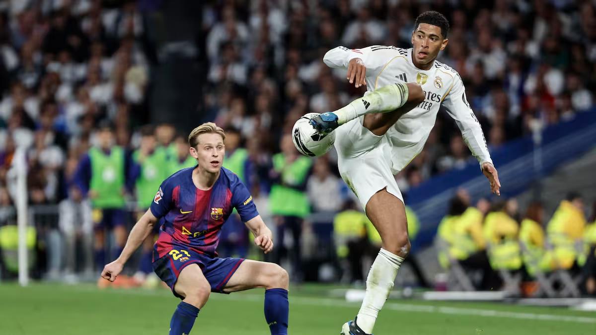 دي يونج منتقدًا لاعب ريال مدريد: يمكنك الاتصال بـ لامين يامال.. ولم أسمع شيئًا عن السرقة