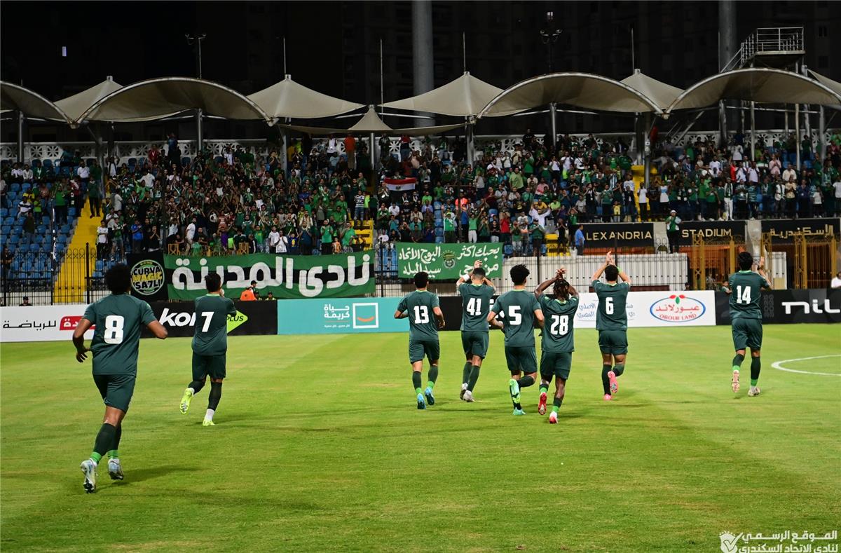 مواعيد مباريات اليوم الاثنين 27102025 والقنوات الناقلة.. الاتحاد السكندري ضد دجلة والباطن يصطدم بالأهلي