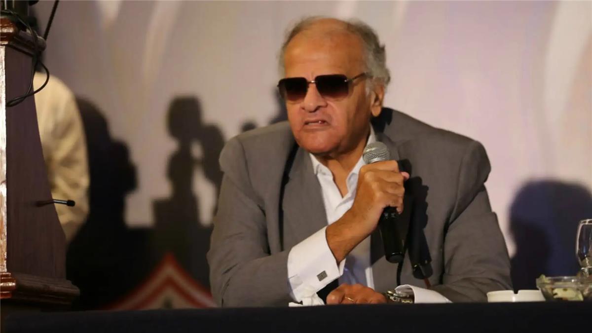 ممدوح عباس يشيد بلاعب الزمالك: يا ليت كل الفريق مثله