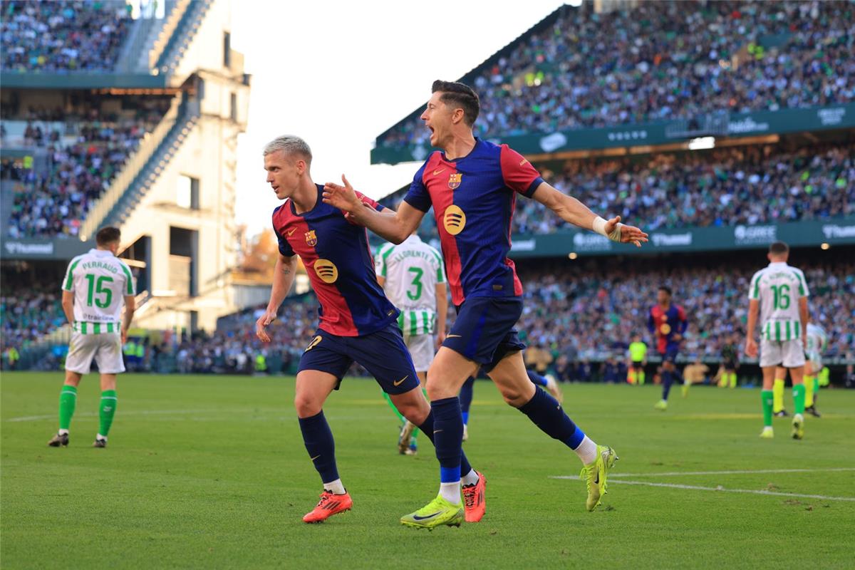 مهاجم إفريقي على رادار برشلونة لخلافة ليفاندوفسكي