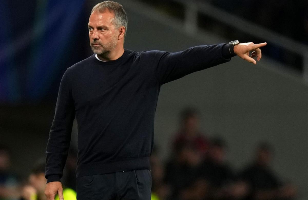 منافسًا توتنهام ونيوكاسل.. برشلونة يستهدف صفقة مميزة من الدوري الإيطالي