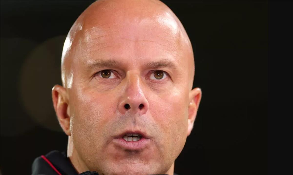 سلوت يعلن سبب تغييراته في تشكيل ليفربول أمام كريستال بالاس وغياب محمد صلاح