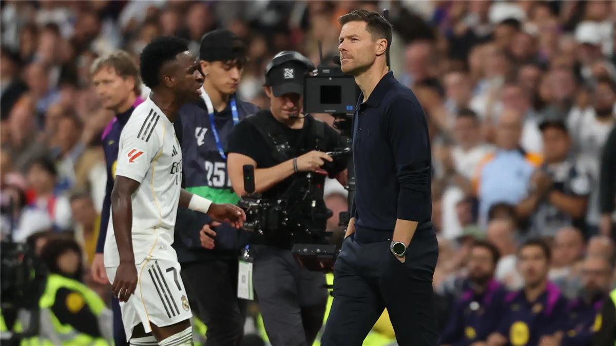 قائمة ريال مدريد لمباراة فالنسيا في الدوري الإسباني.. موقف فينيسيوس وعودة مصاب