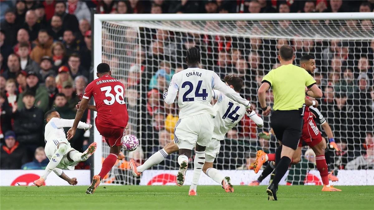 ترتيب الدوري الإنجليزي بعد فوز آرسنال على بيرنلي