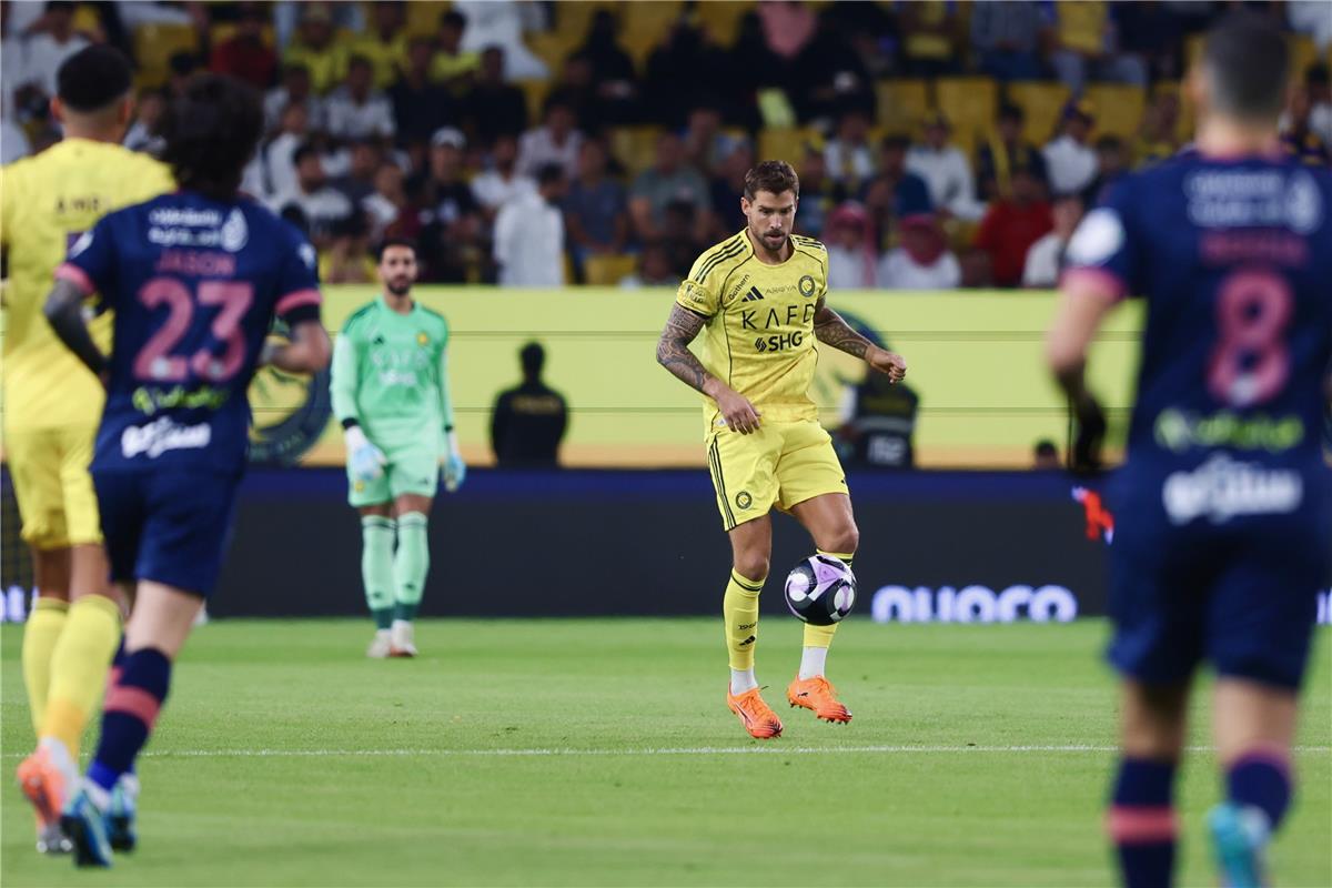 رونالدو يقود النصر لفوز قاتل على الفيحاء ومواصلة الصدارة في الدوري السعودي