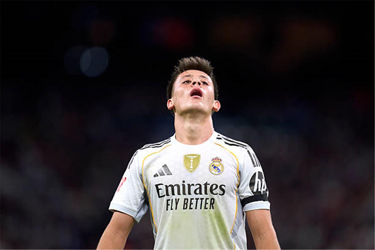 سبب استبدال أردا جولر في مباراة ريال مدريد وفالنسيا