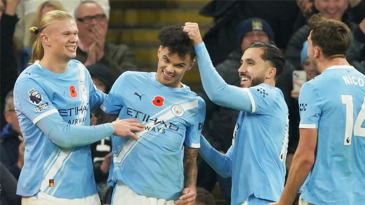 حكم مباراة مانشستر سيتي وبوروسيا دورتموند في دوري أبطال أوروبا