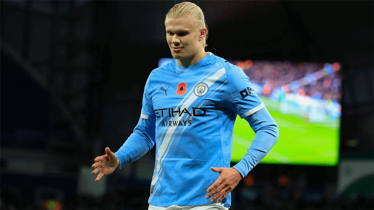 حلم لابورتا ينهار.. هالاند يوجه ضربة قوية لآمال برشلونة