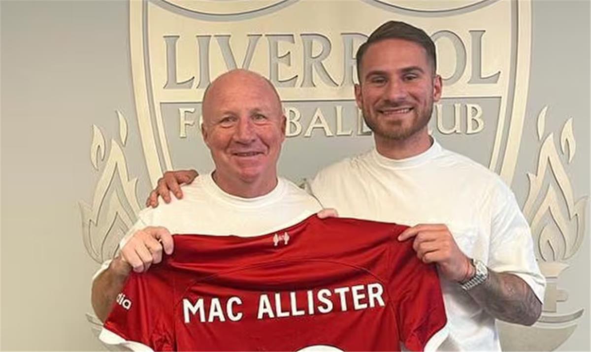 والد ماك أليستر يوضح حقيقة رحيله إلى ريال مدريد.. ونصيحة لـ فينيسيوس وألونسو 