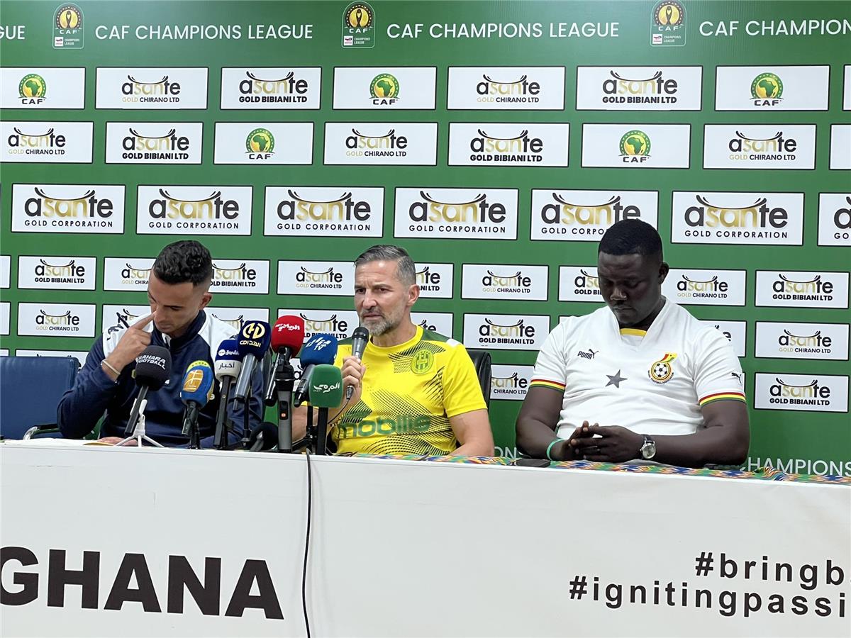 مدرب شبيبة القبائل: لا أعتبر مدرب الأهلي دنماركي.. ولديهم 14 لاعبًا دوليًا بينهم زيزو الخطير