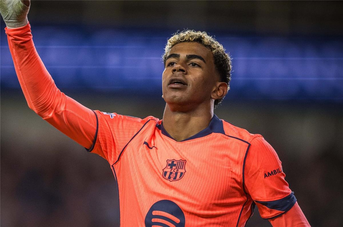 فيديو | نيران صديقة.. برشلونة يسجل الهدف الثالث أمام كلوب بروج