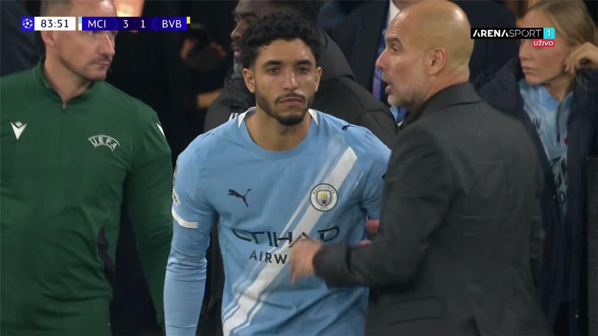 ردود أفعال غاضبة من جماهير مانشستر سيتي بسبب عمر مرموش بعد رباعية بوروسيا دورتموند