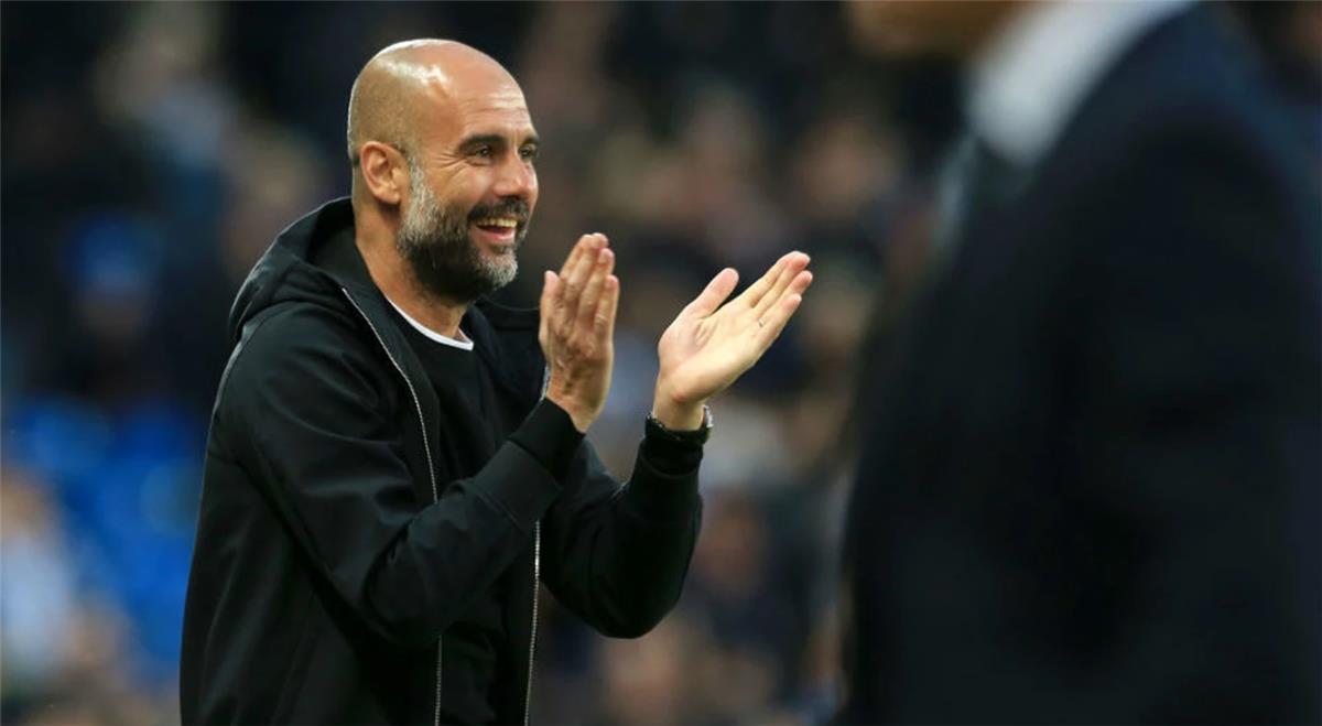 جوارديولا: ليفربول كان في حالة كارثية.. ولا أحد يفوز بالدوري الإنجليزي في نوفمبر