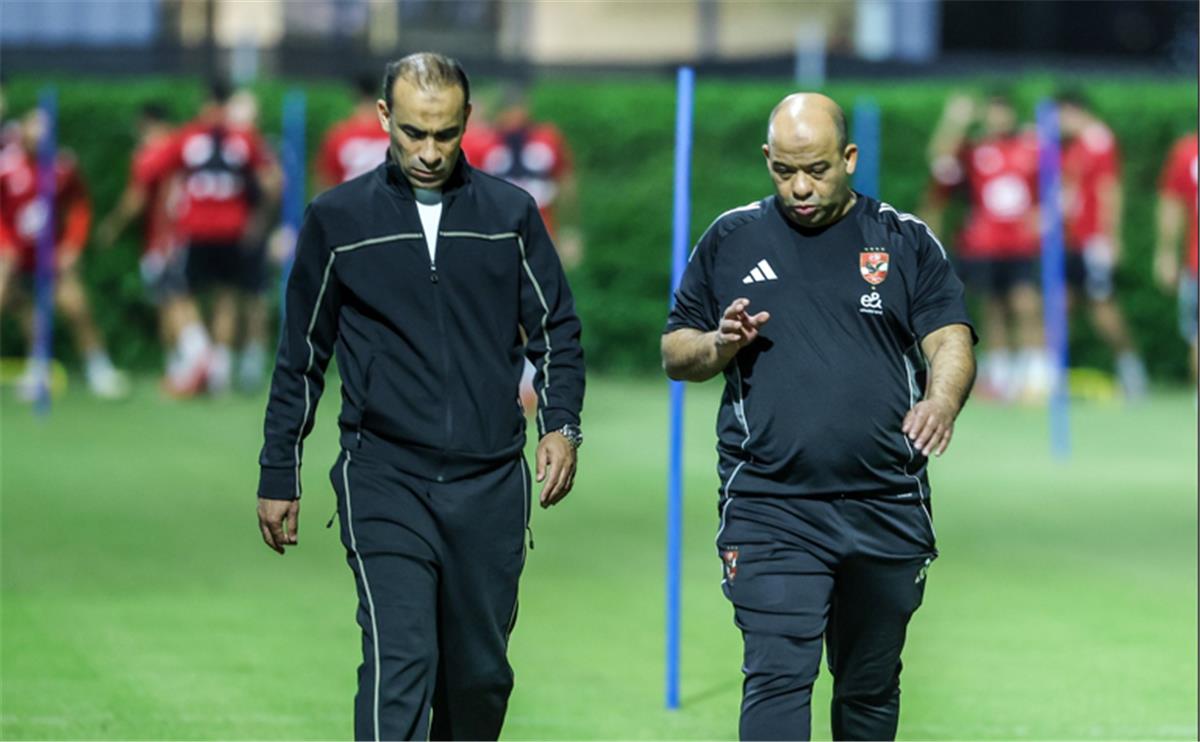 وليد صلاح الدين: لدينا قرار من إدارة الأهلي بتجديد عقود 6 لاعبين