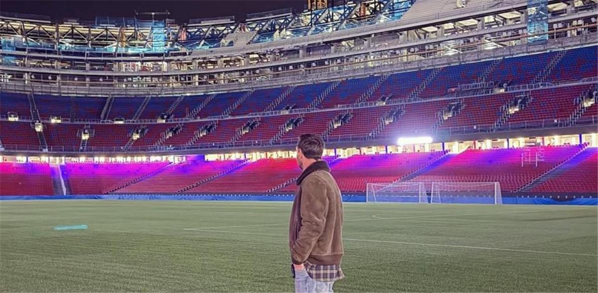 ميسي يوجه رسالة مفاجئة لجماهير برشلونة