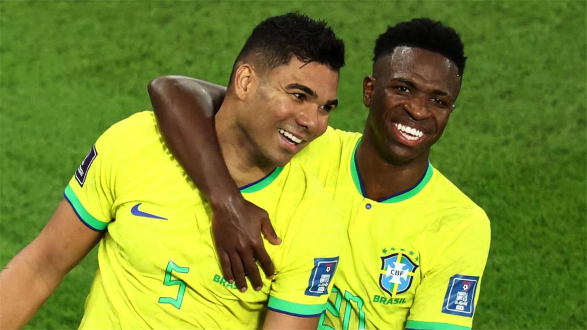 كاسيميرو: شارة القيادة لا تناسب فينيسيوس.. ومنتخب المغرب دليل على صعوبة كأس العالم