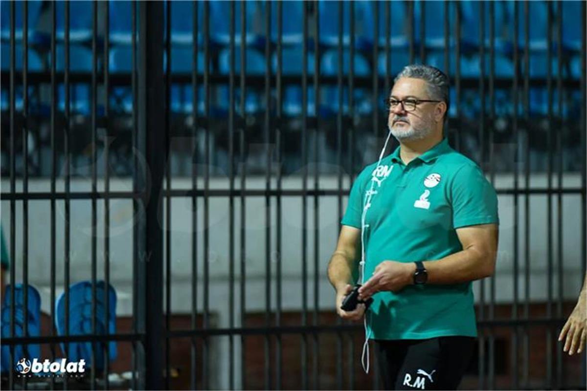 رد ناري من ميكالي على تصريحات حسام حسن