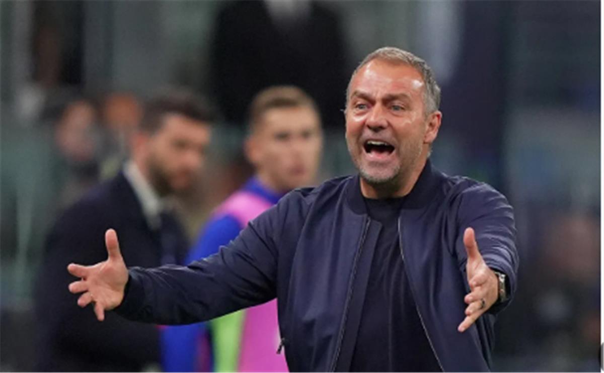 فليك شعر بالخطر.. لاعب برشلونة رفض المشاركة أمام إنتر ميلان في دوري أبطال أوروبا