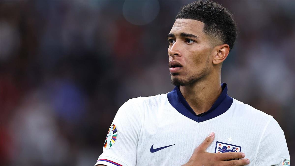 أسطورة آرسنال عن بيلينجهام: ليسوا مستعدين لرؤية نجم أسود في إنجلترا