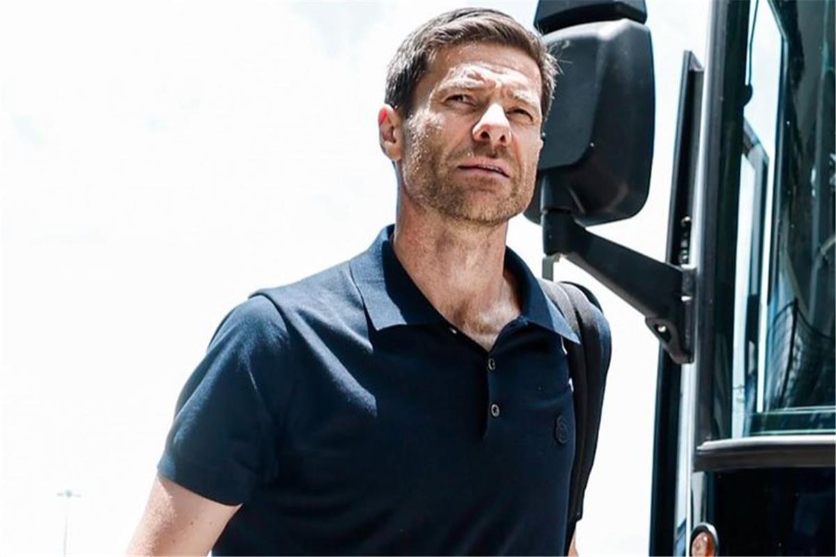 تشابي ألونسو يتلقى دفعة معنوية قبل لقاء إلتشي في الدوري الإسباني