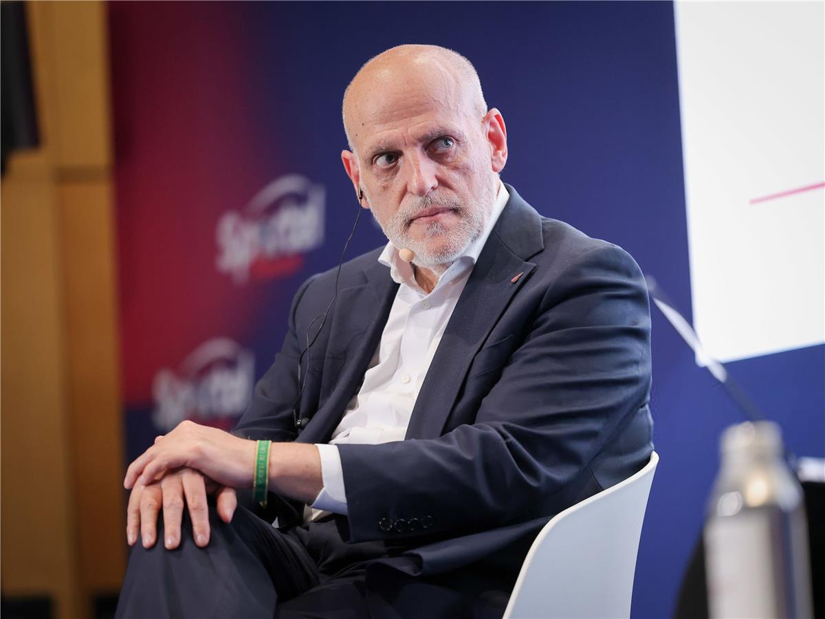 تيباس: أنا مشجع لـ ريال مدريد منذ طفولتي.. وسأواصل دفاعي عن الدوري الإسباني