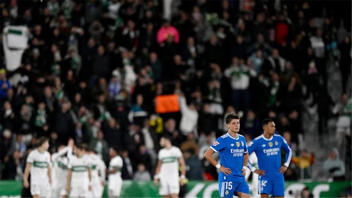 بشرى سارة في تدريبات ريال مدريد قبل مواجهة أولمبياكوس