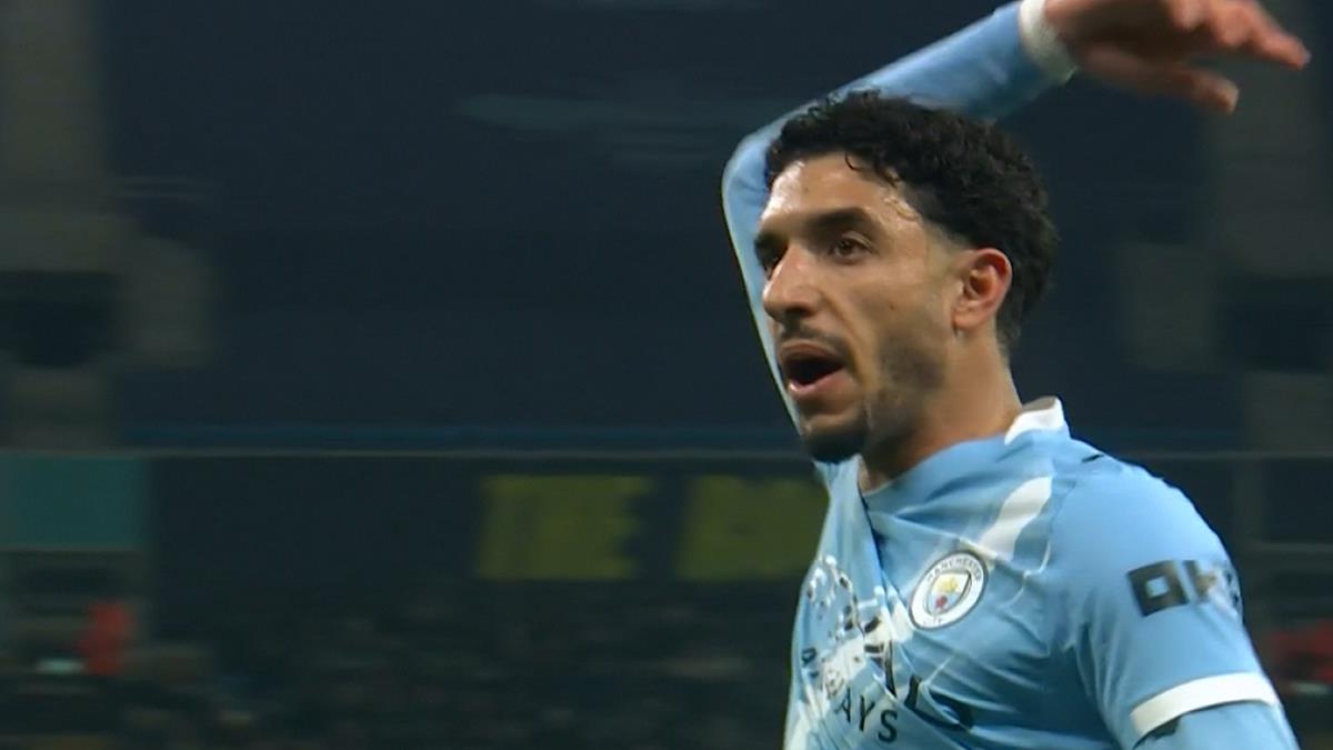 تقييم عمر مرموش في مباراة مانشستر سيتي وباير ليفركوزن بـ دوري أبطال أوروبا