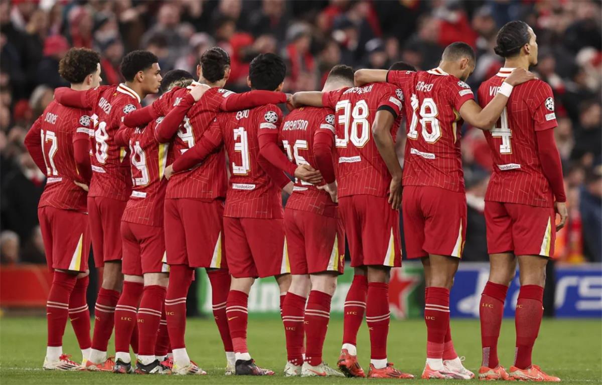 تشكيل ليفربول المتوقع أمام آيندهوفن اليوم في دوري أبطال أوروبا