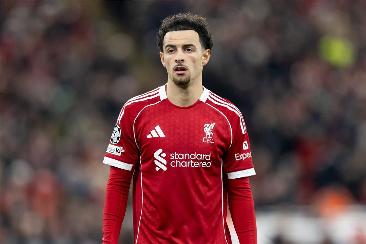 جونز: ما حدث أمام أيندهوفن غير مقبول.. وسنحاول إظهار ليفربول مجددًا