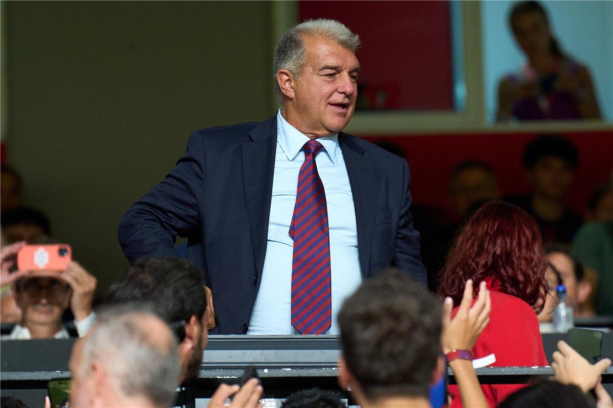 رد قوي من لابورتا على تصريحات بيريز: مهووس بـ برشلونة