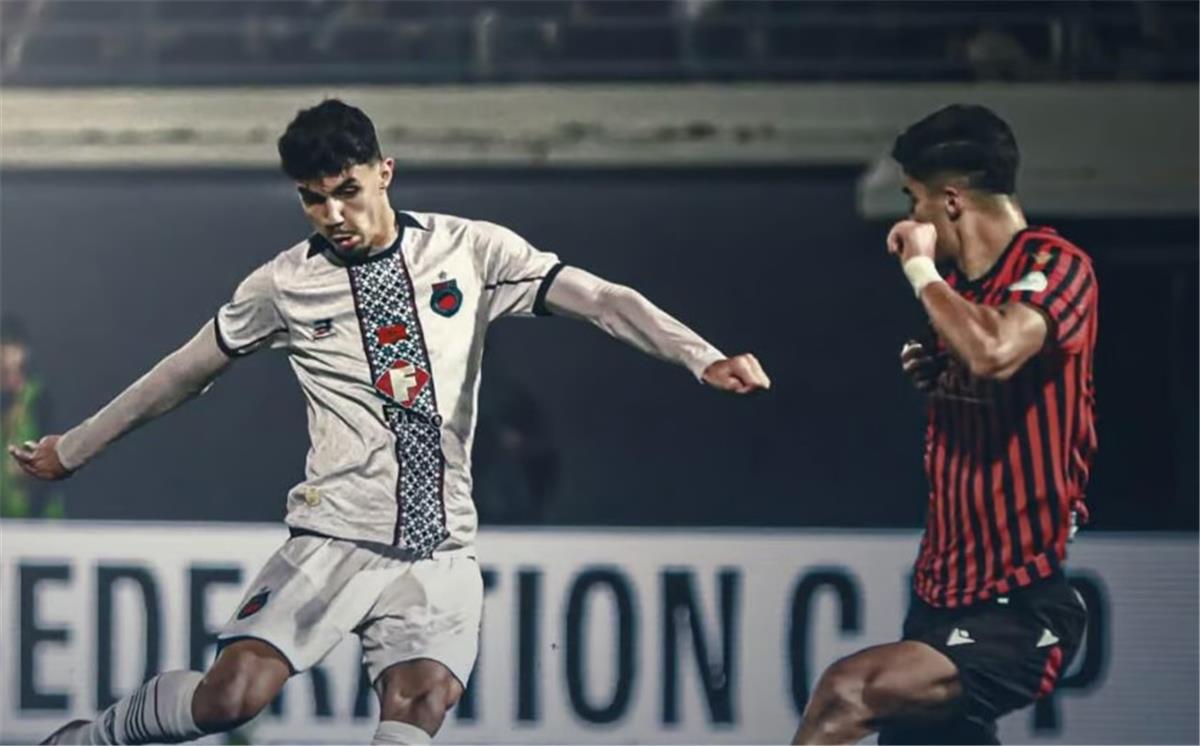 فيديو | اتحاد العاصمة يهزم أولمبيك أسفي بهدف ويتصدر مجموعته في الكونفدرالية